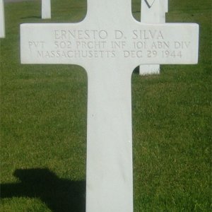 E. Silva (grave)