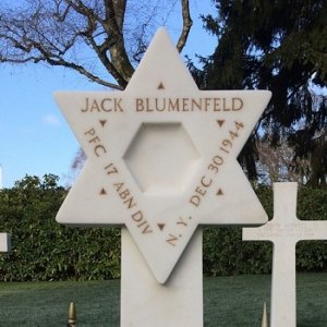 J. Blumenfeld (Grave)