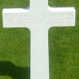 N. Blanchette (grave)