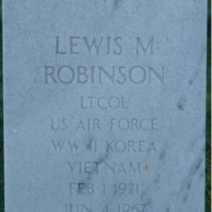 L. Robinson (grave)