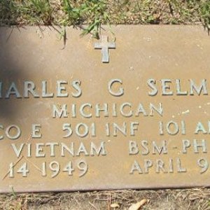 C. Selman (grave)