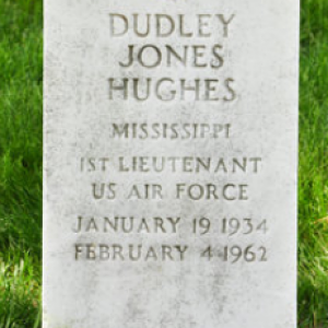 D. Hughes (grave)