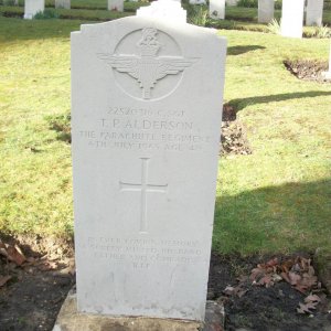 T. Alderson (Grave)