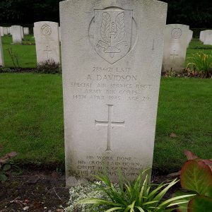 A. Davidson (Grave)