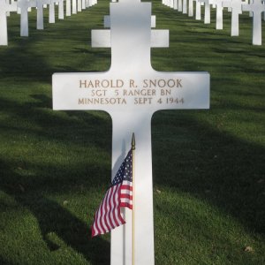 H. Snook (Grave)