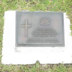 D. Therkelsen (Grave)