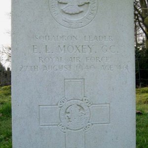 E. Moxey (Grave)