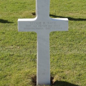 L. Pace (Grave)