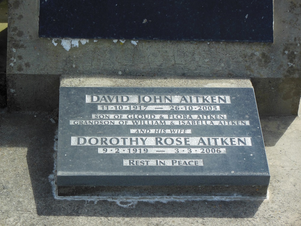 D. Aitken (Grave)