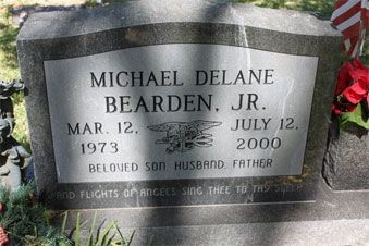 M. Bearden (grave)