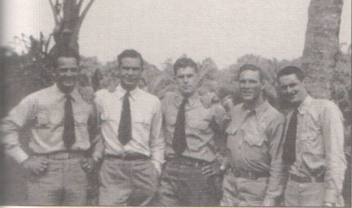 UDT-15 officers (1944)