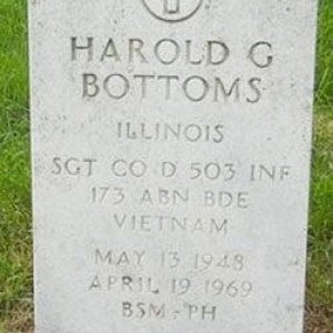 [US PARAS 2]Harold Bottoms