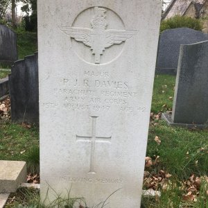 [PARAS]Percival Davies