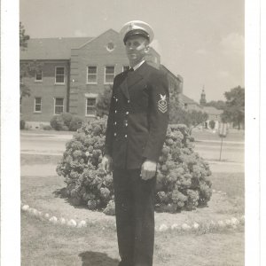 [SCOUTS AND RAIDERS]Kenneth Howe