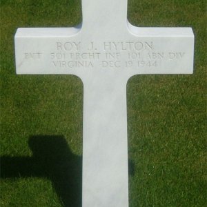 R. Hylton (grave)