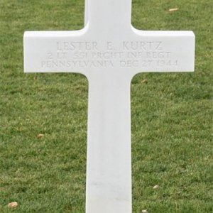 L. Kurtz (grave)