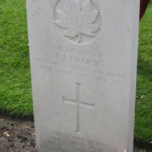 F. Crook (grave)