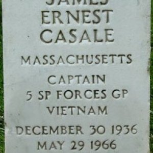 J. Casale (grave)