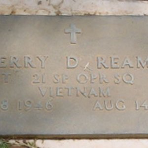 T. Reams (grave)