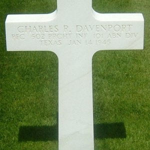 C. Davenport (grave)