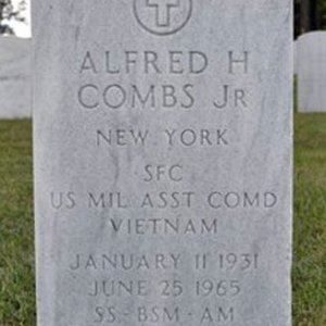 A. Combs (grave)