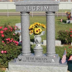 S. Algrim (grave)