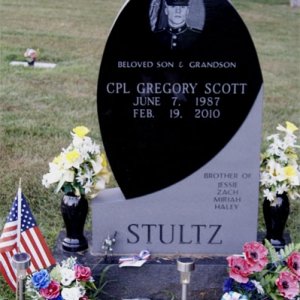 G. Stultz (grave)