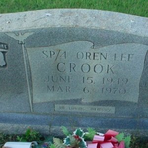 O. Crook (grave)
