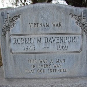 R. Davenport (grave)