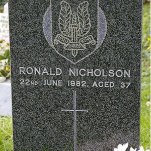 Ronald Nicholson (grave)