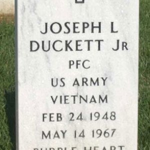 J. Duckett (grave)
