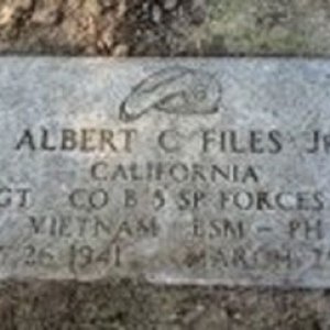 A. Files (grave)