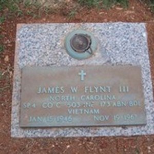 J. Flynt (grave)