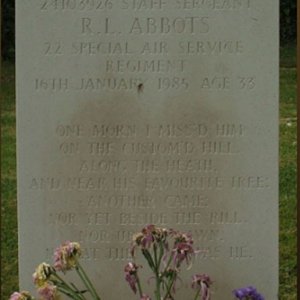 R. Abbots (grave)