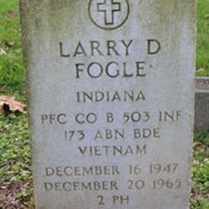 L. Fogle (grave)