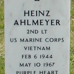 H. Ahlmeyer (grave)