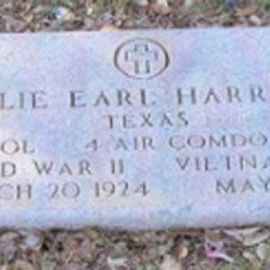 L. Harris (grave)