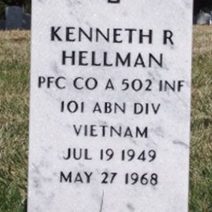 K. Hellman (grave)