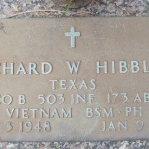 R. Hibbler (grave)