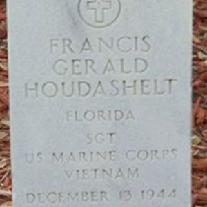 F. Houdashelt (grave)