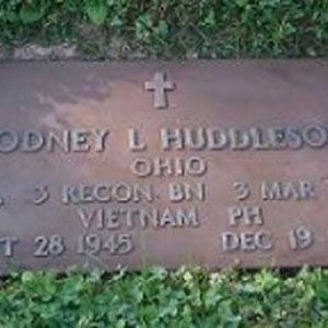 R. Huddleson (grave)