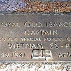 R. Isaacs (grave)
