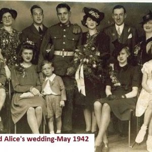 Les White (wedding)