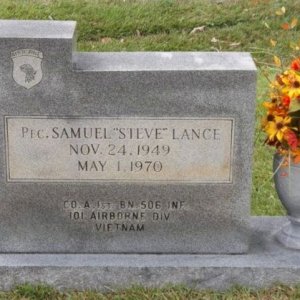 S. Lance (grave)