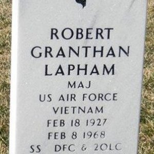 R. Lapham (grave)