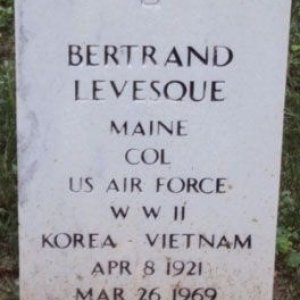 J.B.L. Levesque (grave)