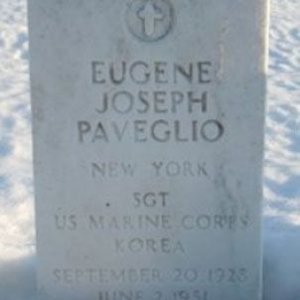 E. Paveglio (grave)