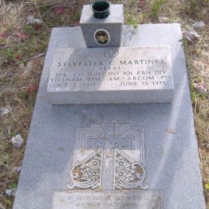 S. Martinez (grave)