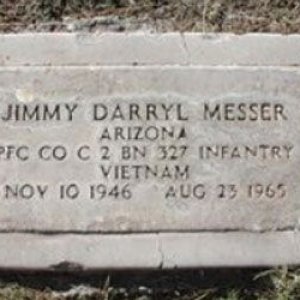 D. Messer (grave)