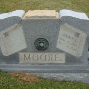 J. Moore (grave)